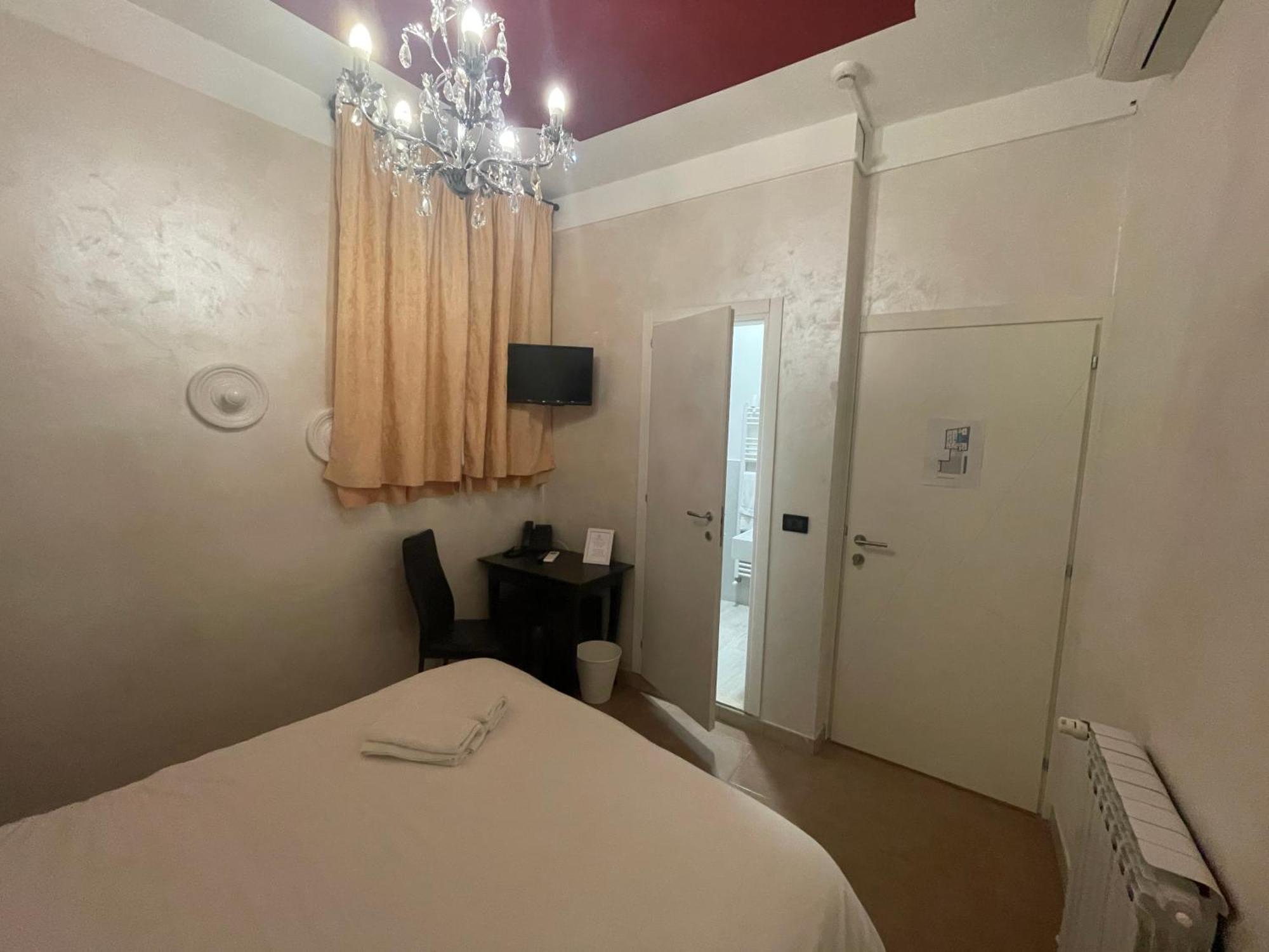 Hotel Central Giacomini ซาโล ภายนอก รูปภาพ