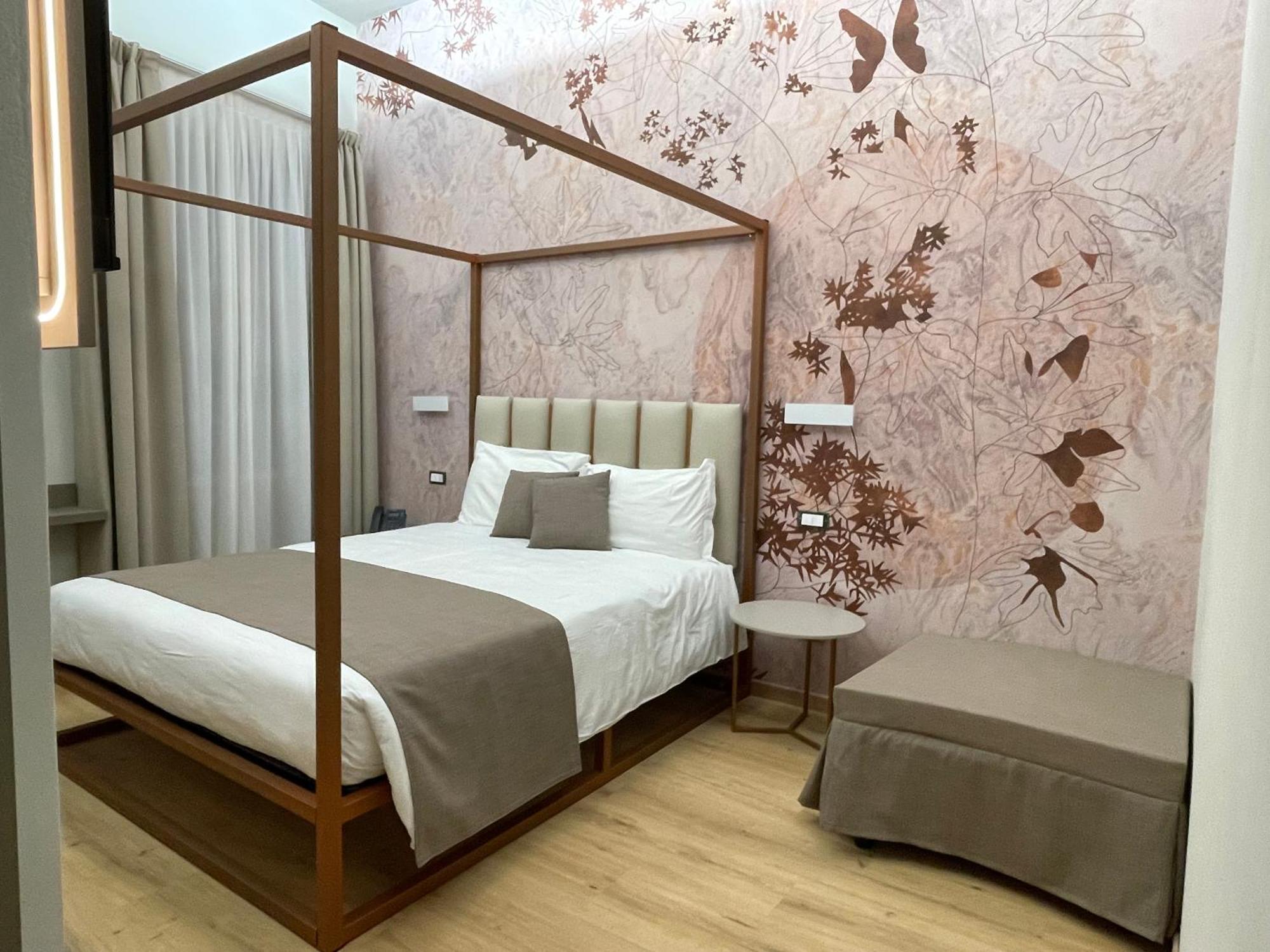 Hotel Central Giacomini ซาโล ภายนอก รูปภาพ