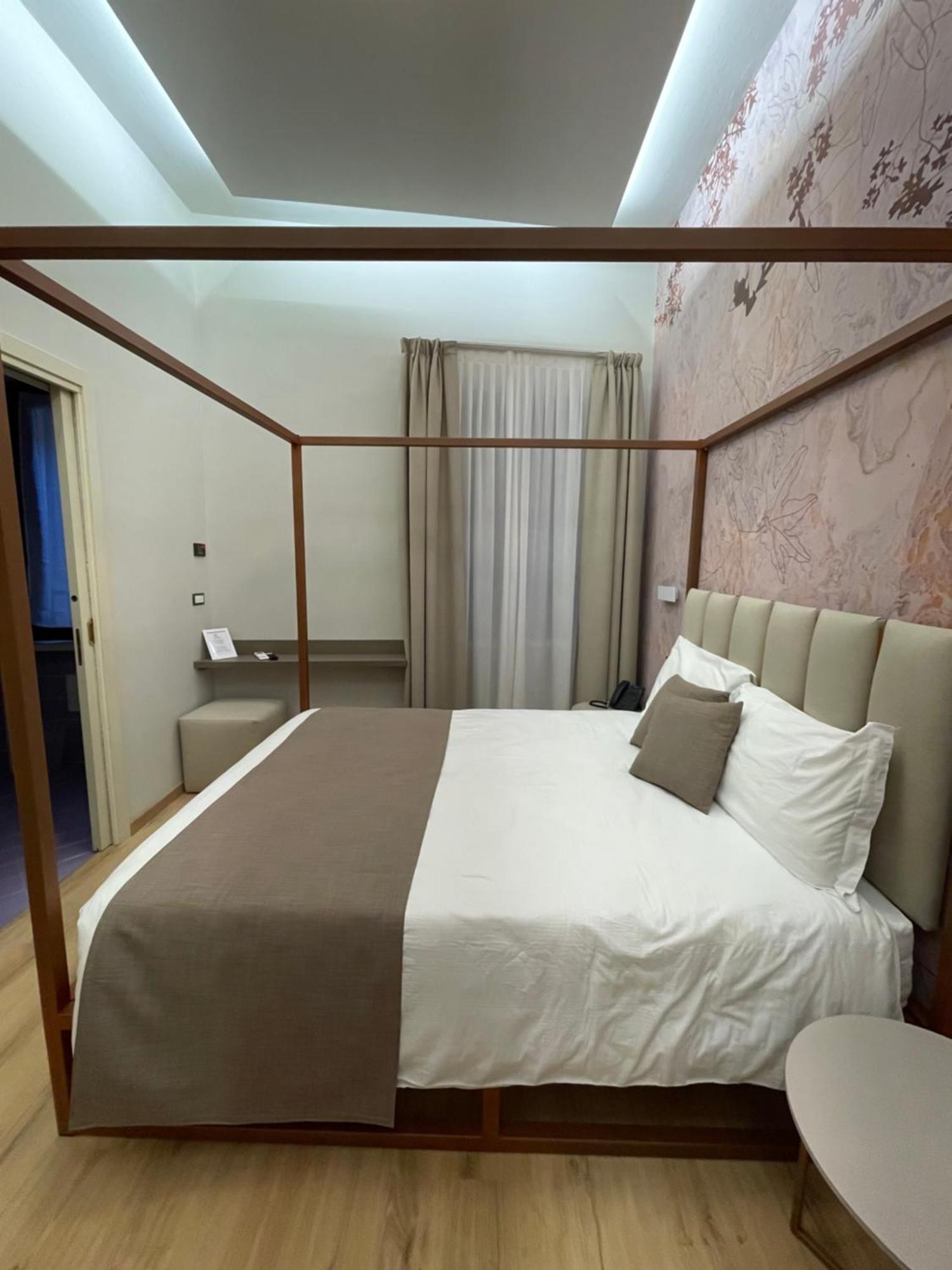 Hotel Central Giacomini ซาโล ภายนอก รูปภาพ